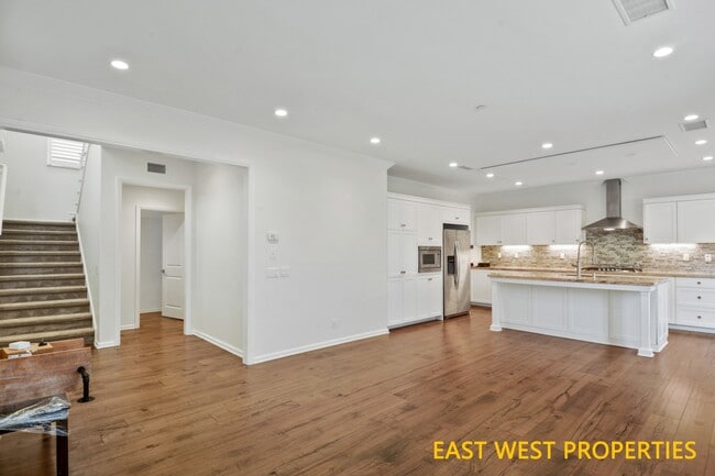 Building Photo - 140 Hargrove