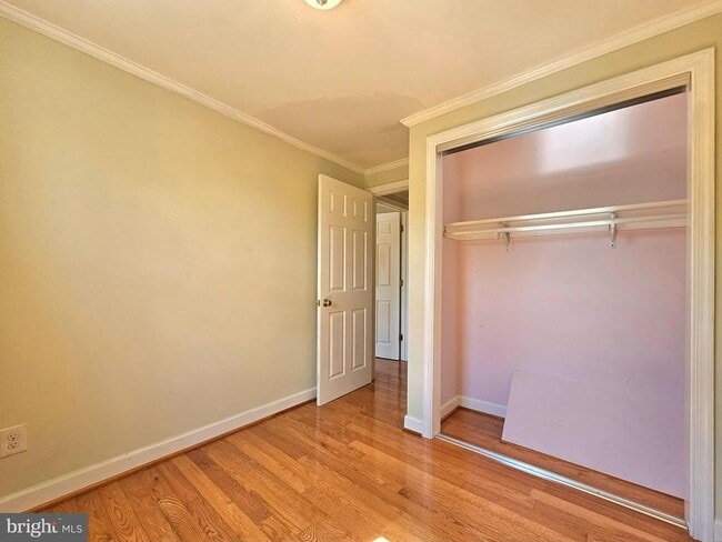 Building Photo - 3109 Mosby St
