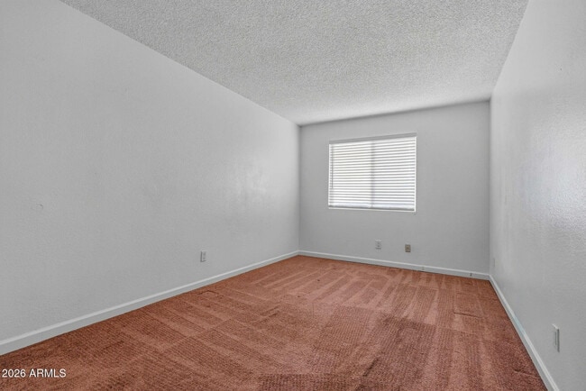 Building Photo - 6627 N 27th Ave