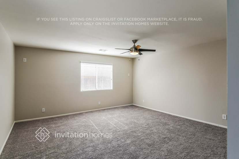 Building Photo - 22937 Leadwell St