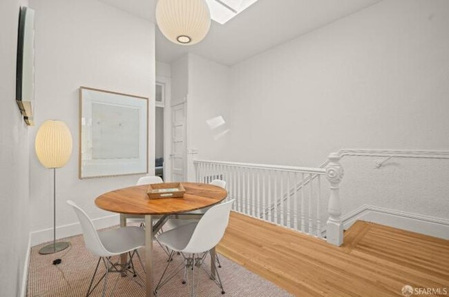 Building Photo - 3857 25th St