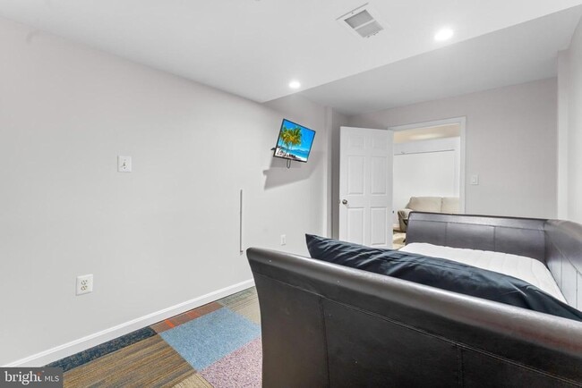 Building Photo - 3108 Appian Way