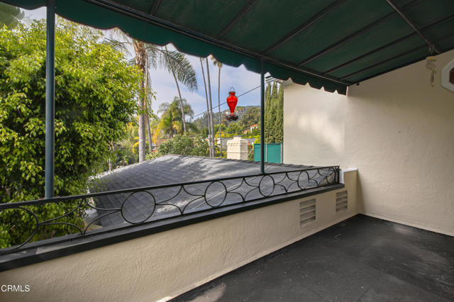 Building Photo - 1726 N Vista St