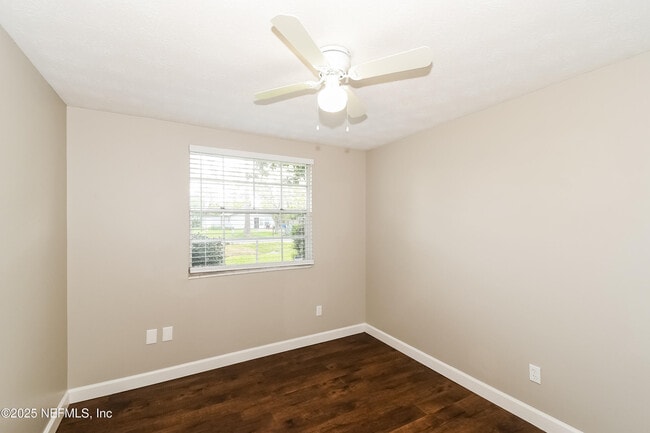 Building Photo - 10632 Pinholster Rd