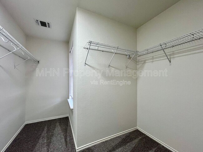 Building Photo - 8734 Snow Goose