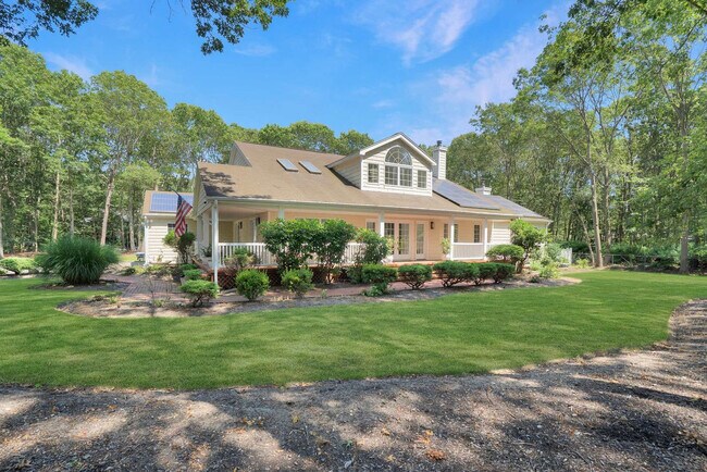 Building Photo - 1 Ginny Ct