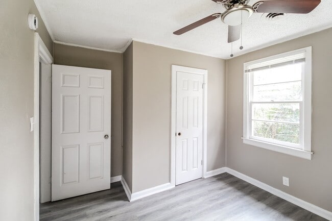 Building Photo - 3452 Doster Way