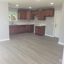 Building Photo - phi715
