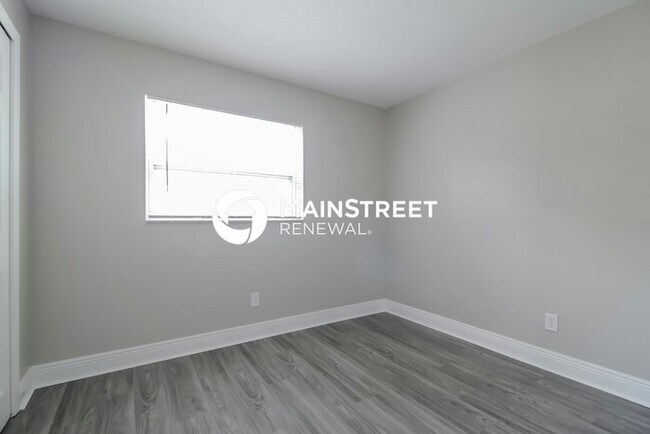 Building Photo - 3 Bedroom Pet-Friendly Home in Melbourne, FL with Main Street Renewal