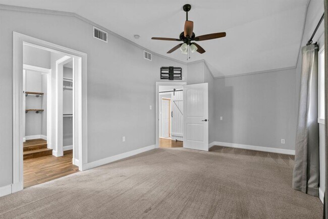 Building Photo - 2610 Co Rd 255