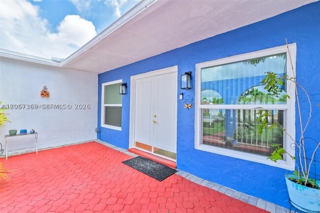 Building Photo - 851 SW 49th Way