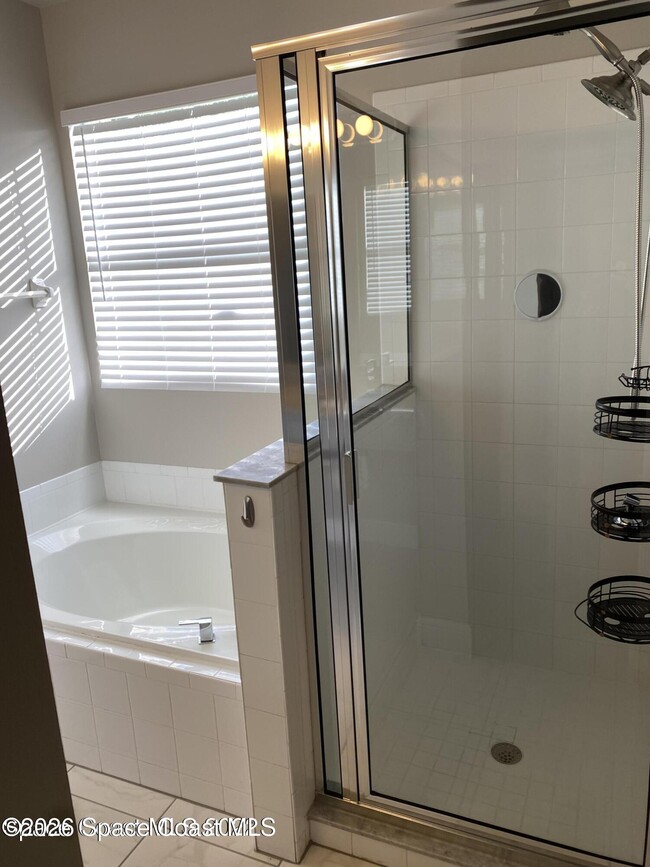 Building Photo - 5144 Ivory Way