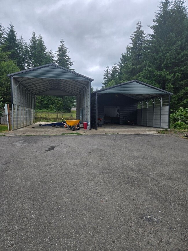 Building Photo - STATUS: PENDING APPLICATION- R10B | $1995 ...