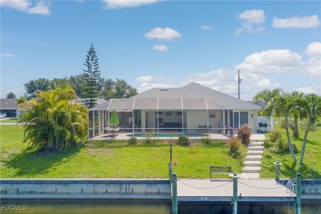 Building Photo - 1904 NE 19th Ave