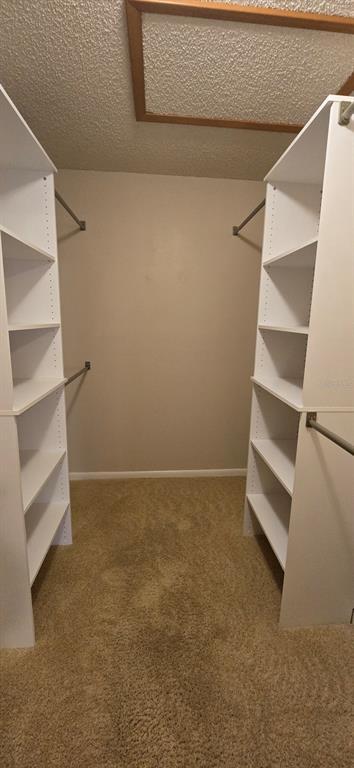 Building Photo - 1020 NE 30th Ave