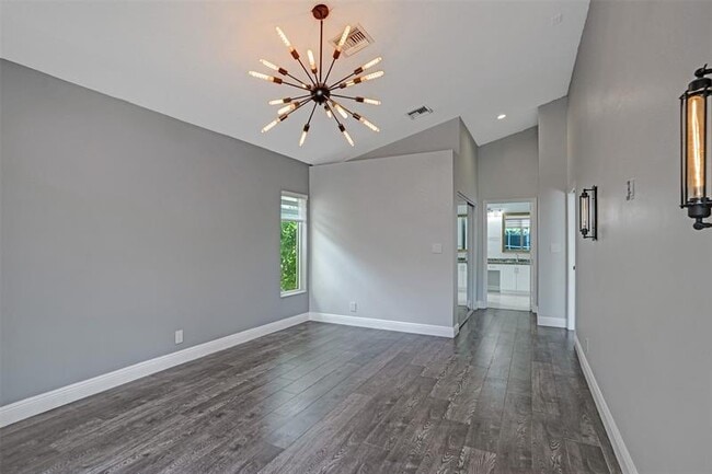 Building Photo - 5056 NW 95th Dr