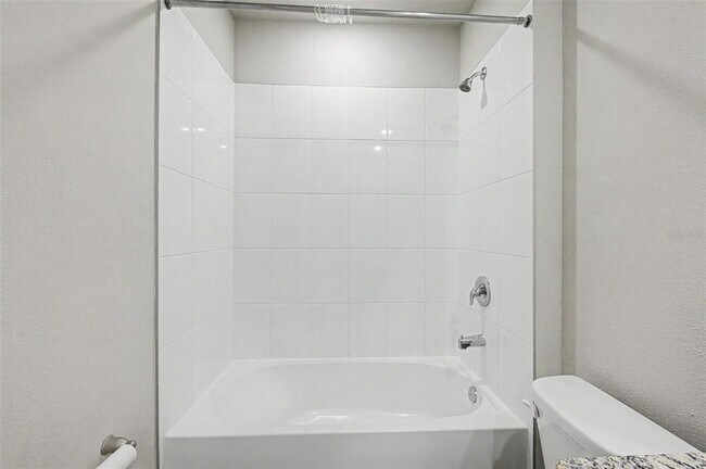 Building Photo - 234 Lovely Ct