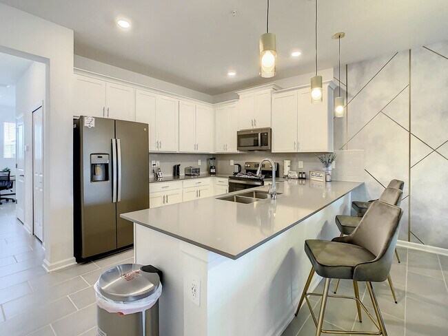 Building Photo - 8853 Cabot Cliffs Dr