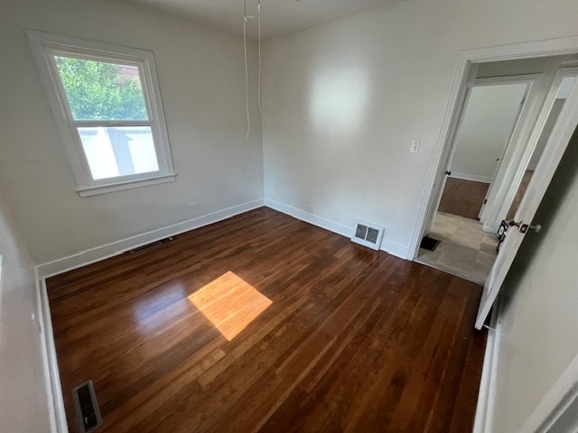 Building Photo - 205 N 7th St