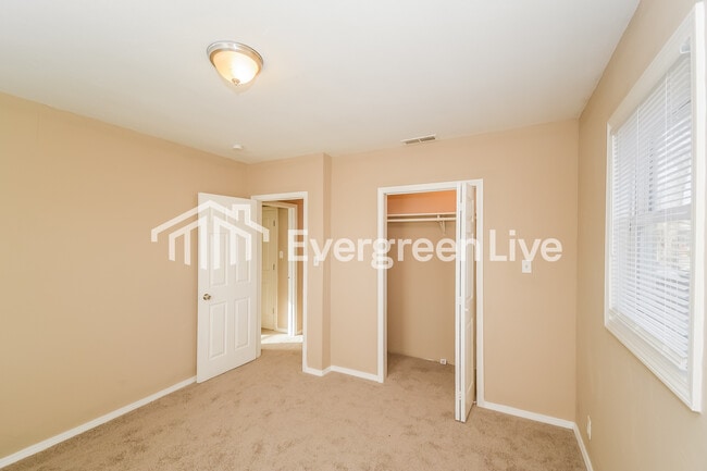 Building Photo - 1119 Waldemere Ave