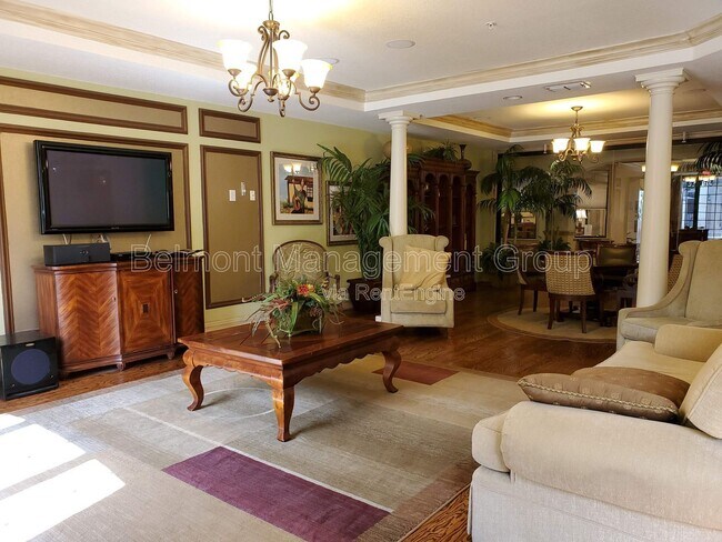 Building Photo - 5550 E Michigan St