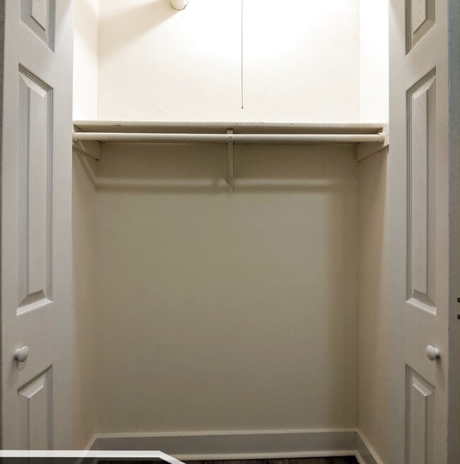 Building Photo - 1542 N Kedzie Ave