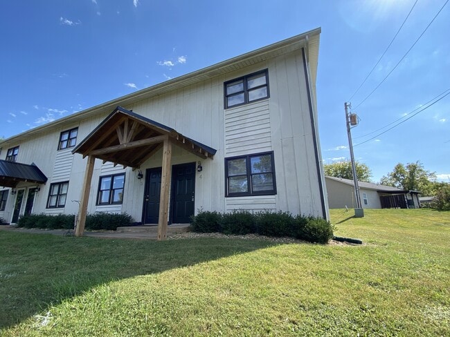 Building Photo - 111 Stamey Ave