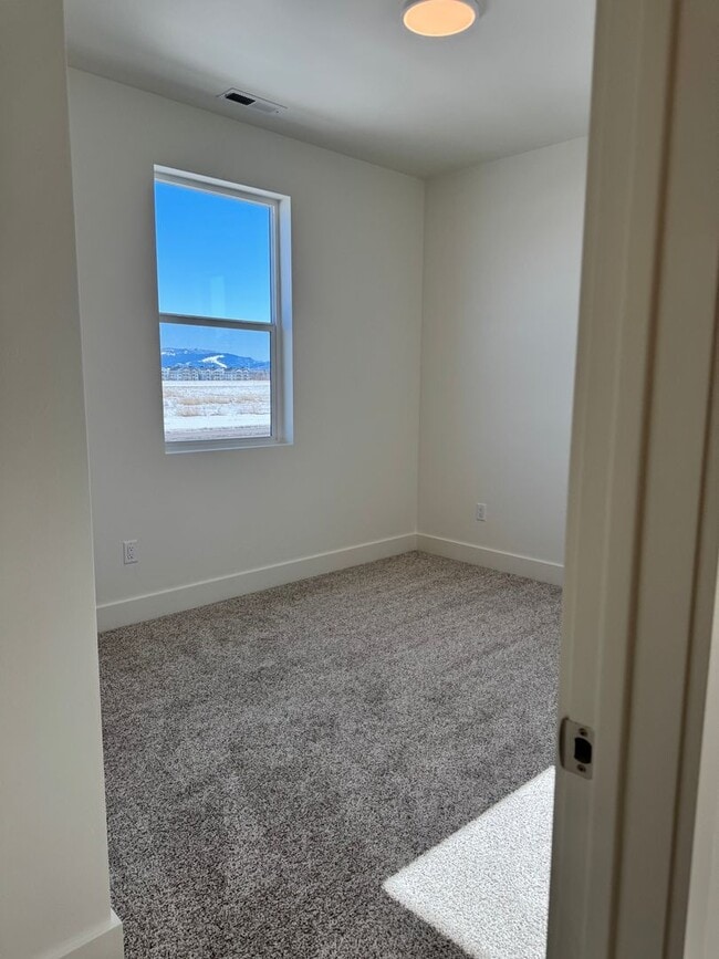 Building Photo - Brand New 4 Bedroom Home in Northwest Crossing