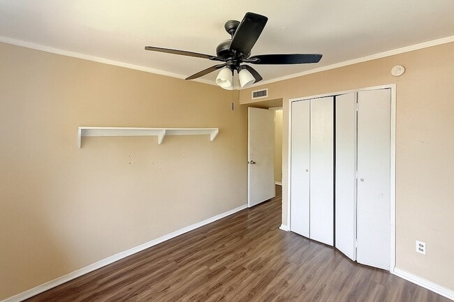 Building Photo - 7612 Nutwood Pl