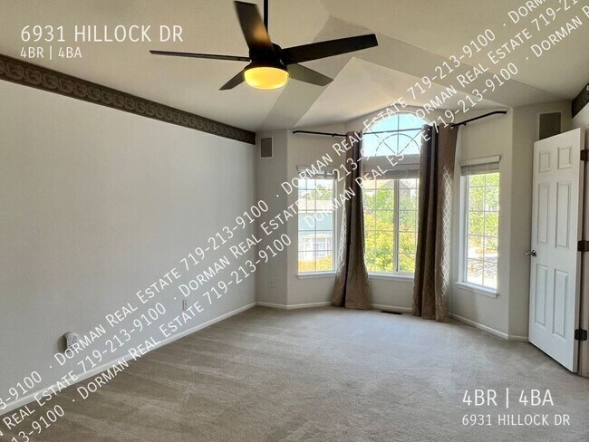 Building Photo - 6931 Hillock Dr