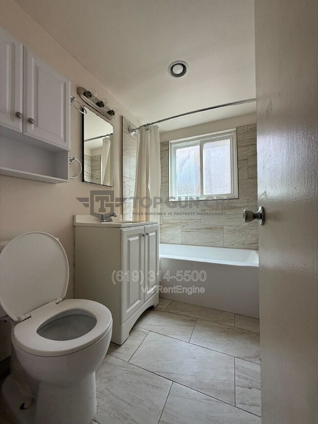 Building Photo - 5447 Mildred St