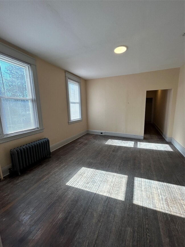 Building Photo - 741 Clocks Blvd