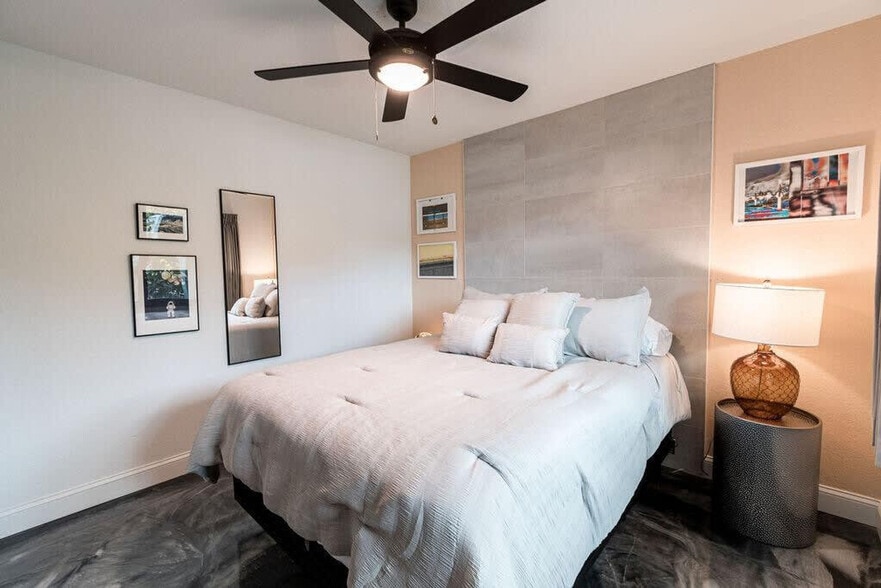 Building Photo - 400 S Atlantic Ave