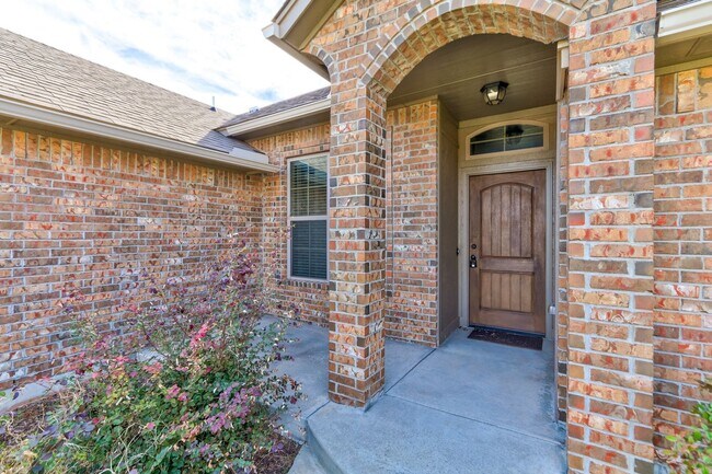 Building Photo - 308 Stoneridge Dr