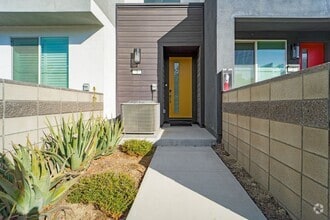 Building Photo - 3640 S Allston Paseo