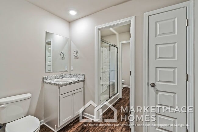 Building Photo - 4022 Ryan Dr SW