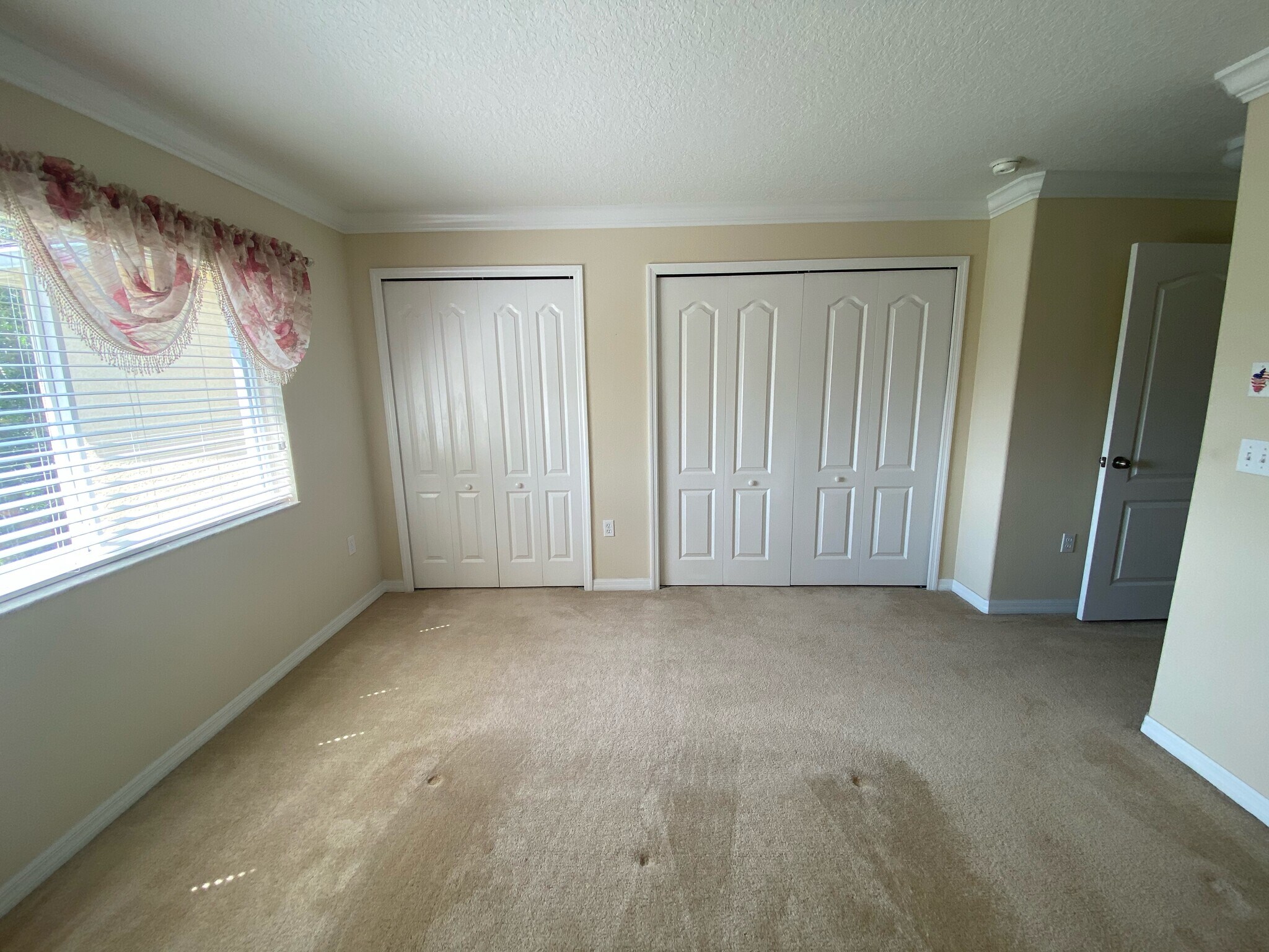 Building Photo - 4185 Winding Vine Dr