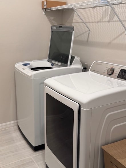 Building Photo - 4024 Diamond Dew Ln