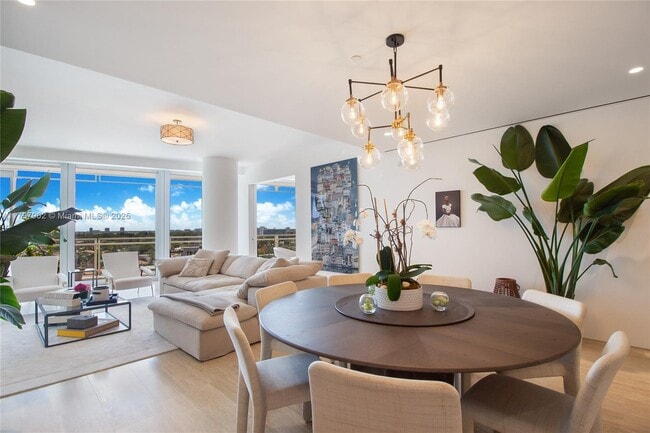 Building Photo - 9001 Collins Ave