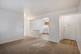 Building Photo - Dunbar Woods Apartments