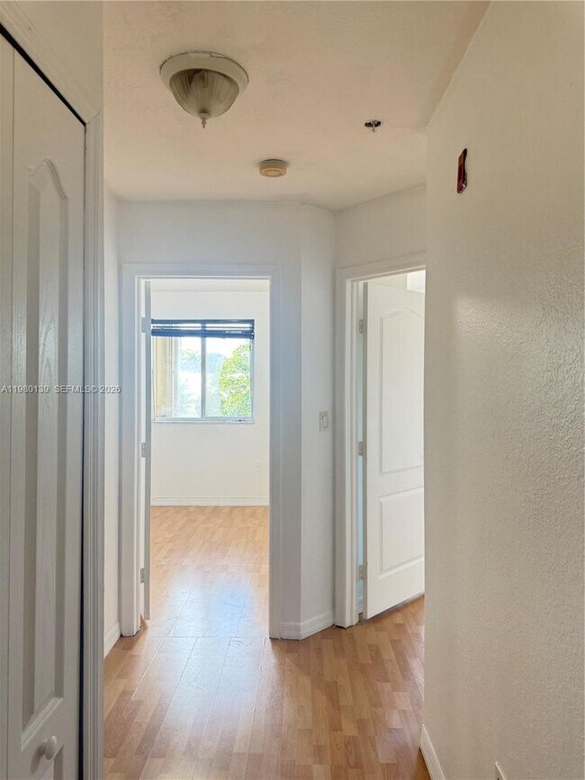 Building Photo - 8838 W Flagler St