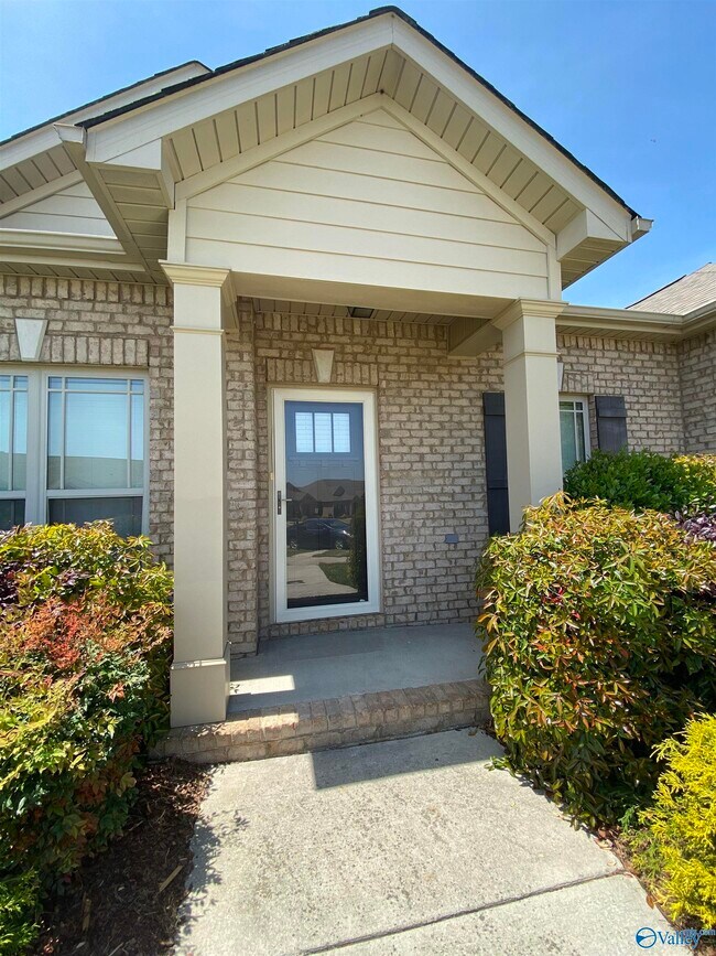 Building Photo - 46 Cypress Point Dr