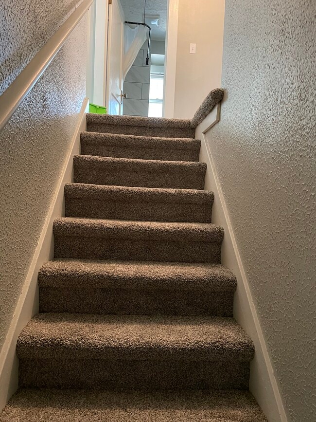 Building Photo - 4923 Chicago St