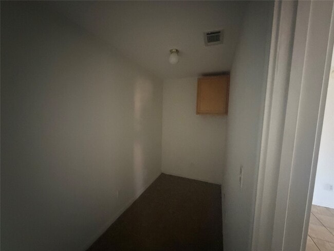 Building Photo - 7433 Faith Dr