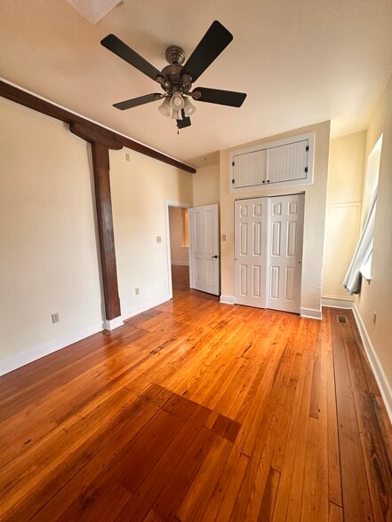 Main bedroom - 1301 W Strasburg Rd