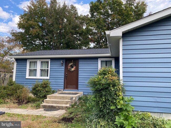 Building Photo - 6227 Dalrymple Rd