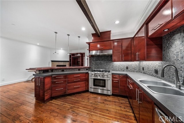 Building Photo - 201 Avenida Cabrillo