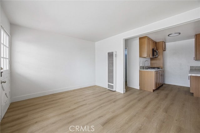 Building Photo - 210 Cypress Dr