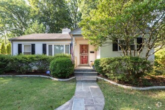 Building Photo - 3 Bed 2 Bath - Silver Spring Rambler - Upd...