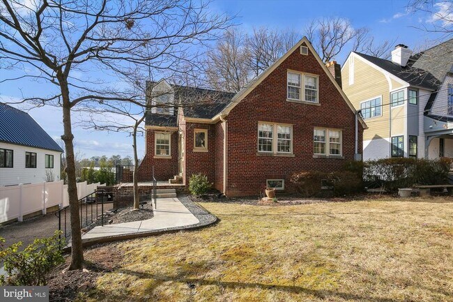 Building Photo - 10202 Frederick Ave